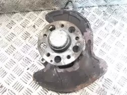 Ступица передняя правая