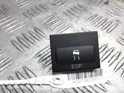 Кнопка антипробуксовочной системы (ABS/ESP)