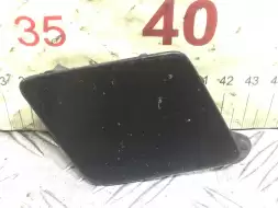 Заглушка (решетка) в бампер передний