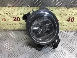 Фара противотуманная правая