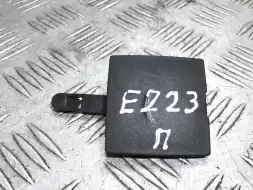 Заглушка (решетка) в бампер передний