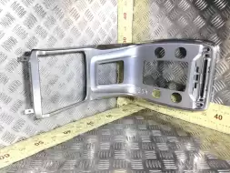 Консоль салона (кулисная часть)