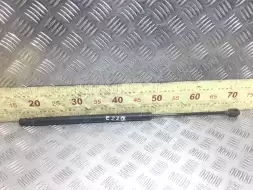 Амортизатор крышки багажника (3-5 двери)