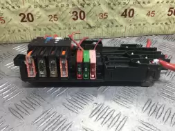 Блок предохранителей