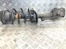 Стойка передняя правая