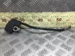 Минусовой провод аккумулятора