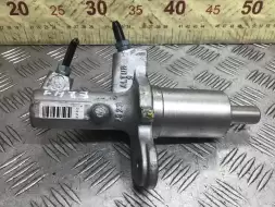 Цилиндр тормозной главный