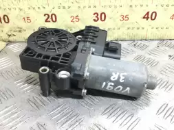 Моторчик стеклоподъемника задний правый