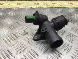 Фланец (тройник) системы охлаждения