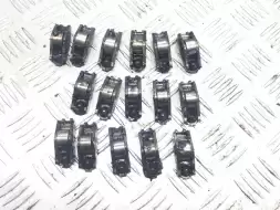 Коромысло клапана (рокер)