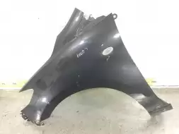 Крыло переднее левое