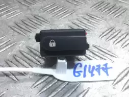 Кнопка центрального замка