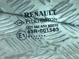 Стекло двери передней правой