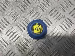 Крышка расширительного бачка