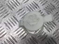 Крышка бачка омывателя