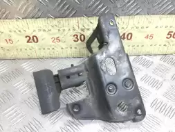 Крюк капота