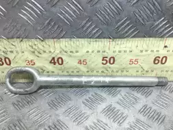 Крюк буксировочный