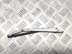 Щеткодержатель (поводок стеклоочистителя, дворник)