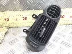 Дефлектор обдува салона