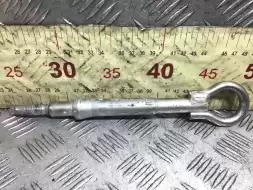 Крюк буксировочный