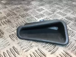 Обшивка крышки багажника