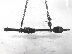 Полуось передняя правая (приводной вал, ШРУС)