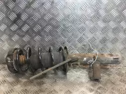 Стойка передняя правая