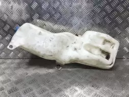 Бачок омывателя