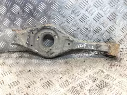 Рычаг задний левый