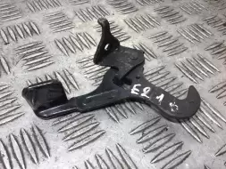 Ручка открывания капота