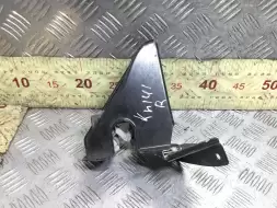 Замок капота