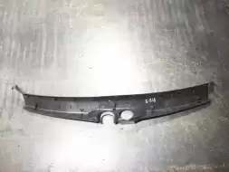 Обшивка крышки багажника